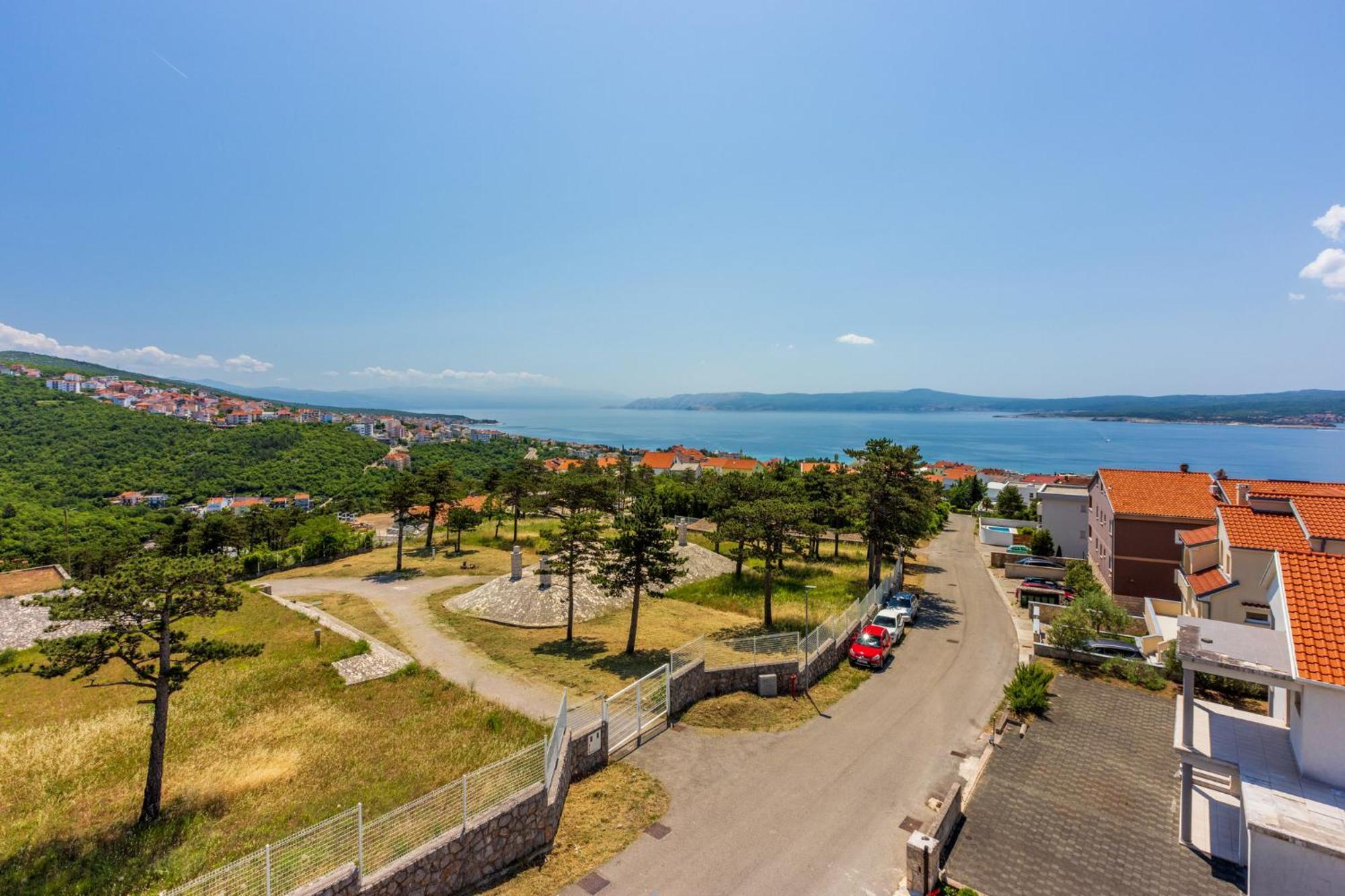 Apartments Sunshine D Crikvenica Exterior photo
